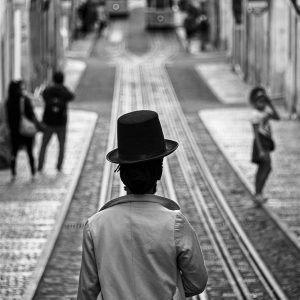 BETBEDER Patrick galerie 21 L'homme au chapeau
